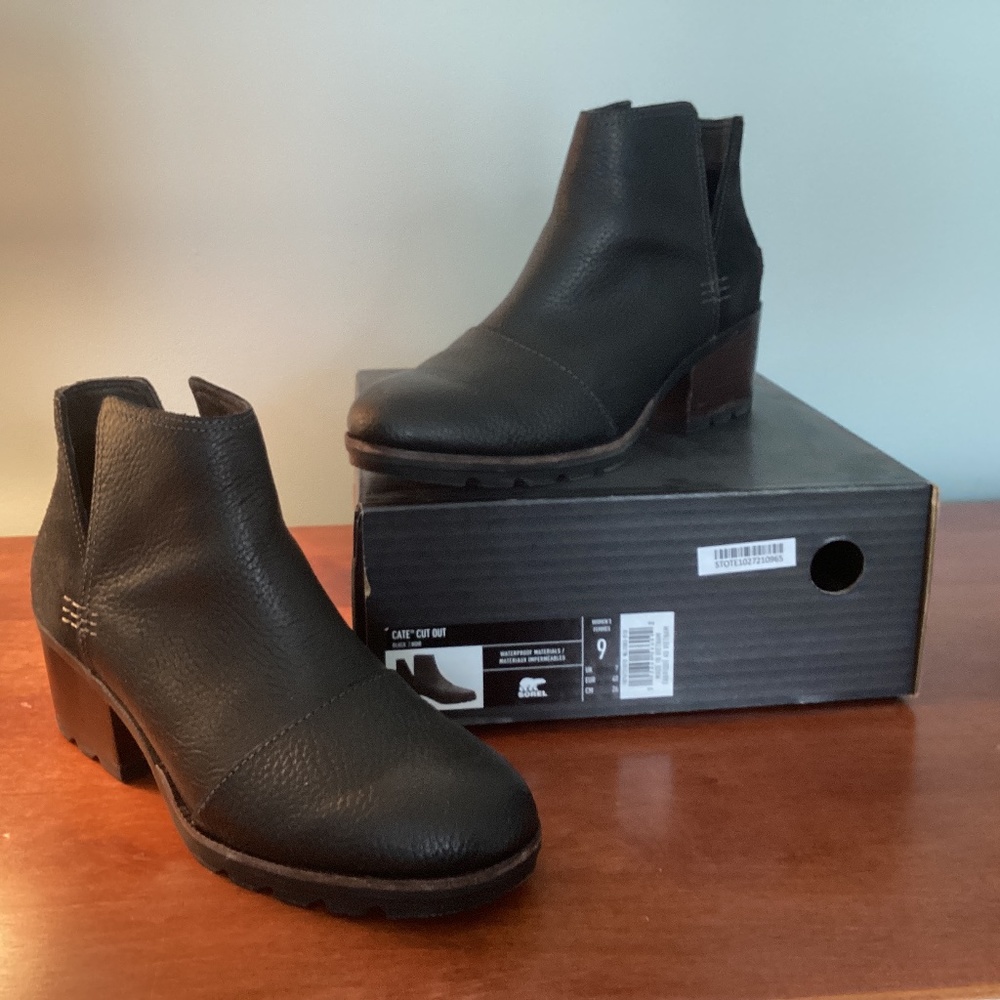SOREL Waterproof Leather Booties
